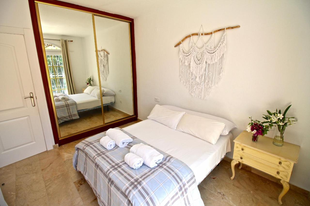Bungalow Amerador เอลกัมเปโญ ภายนอก รูปภาพ